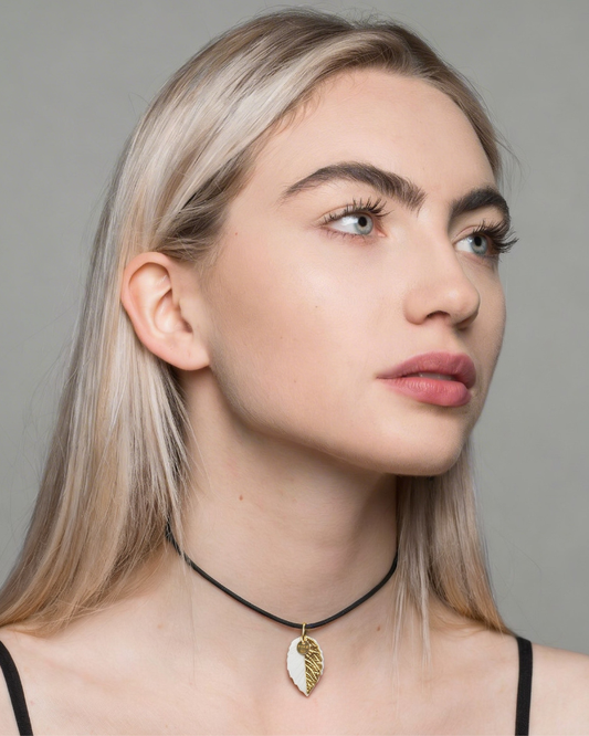 Charms - Ciondolo in Porcellana Foglia Bianca e Oro