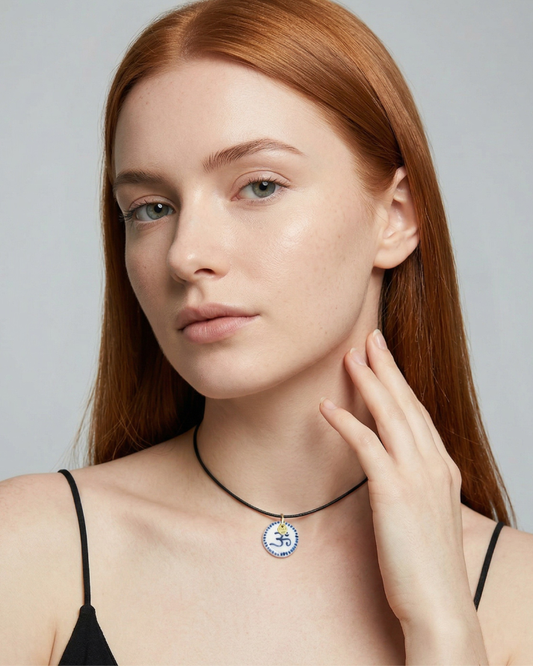 Charm - Tondo Om Blu ciondolo in Porcellana