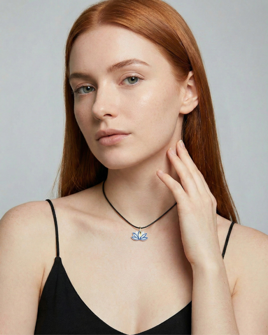 Charm - Fiore di Loto Blu ciondolo in Porcellana