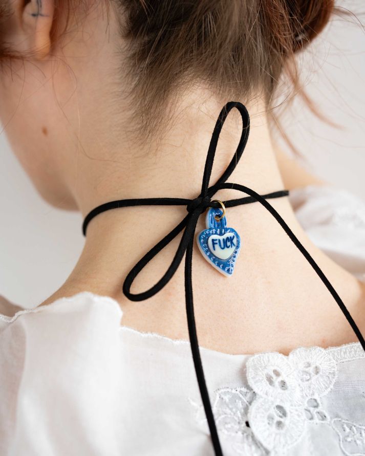 Collana Choker Cuore Rebel in Porcellana