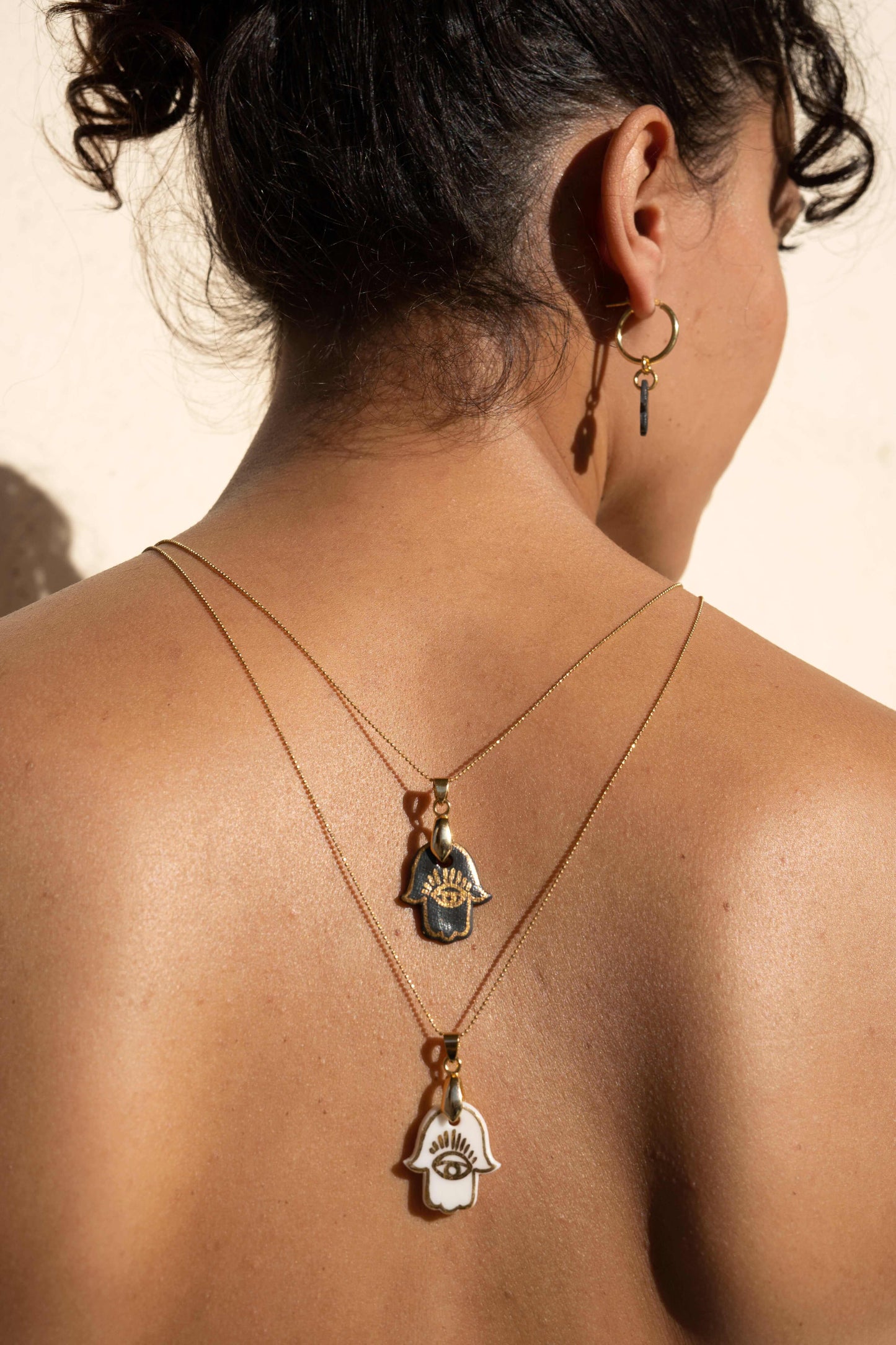 Collana Mano di Fatima in Porcellana Nera