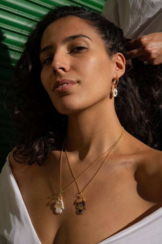 Collana Mano di Fatima in Porcellana Nera