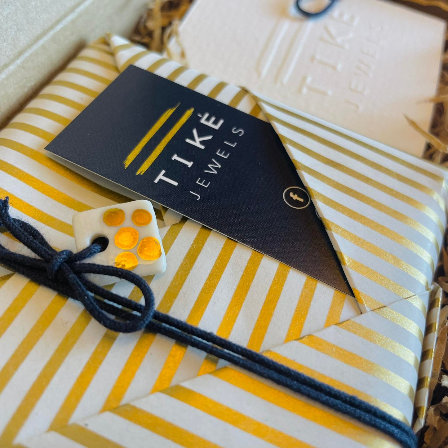 ⭐ Aggiungi Confezione Regalo