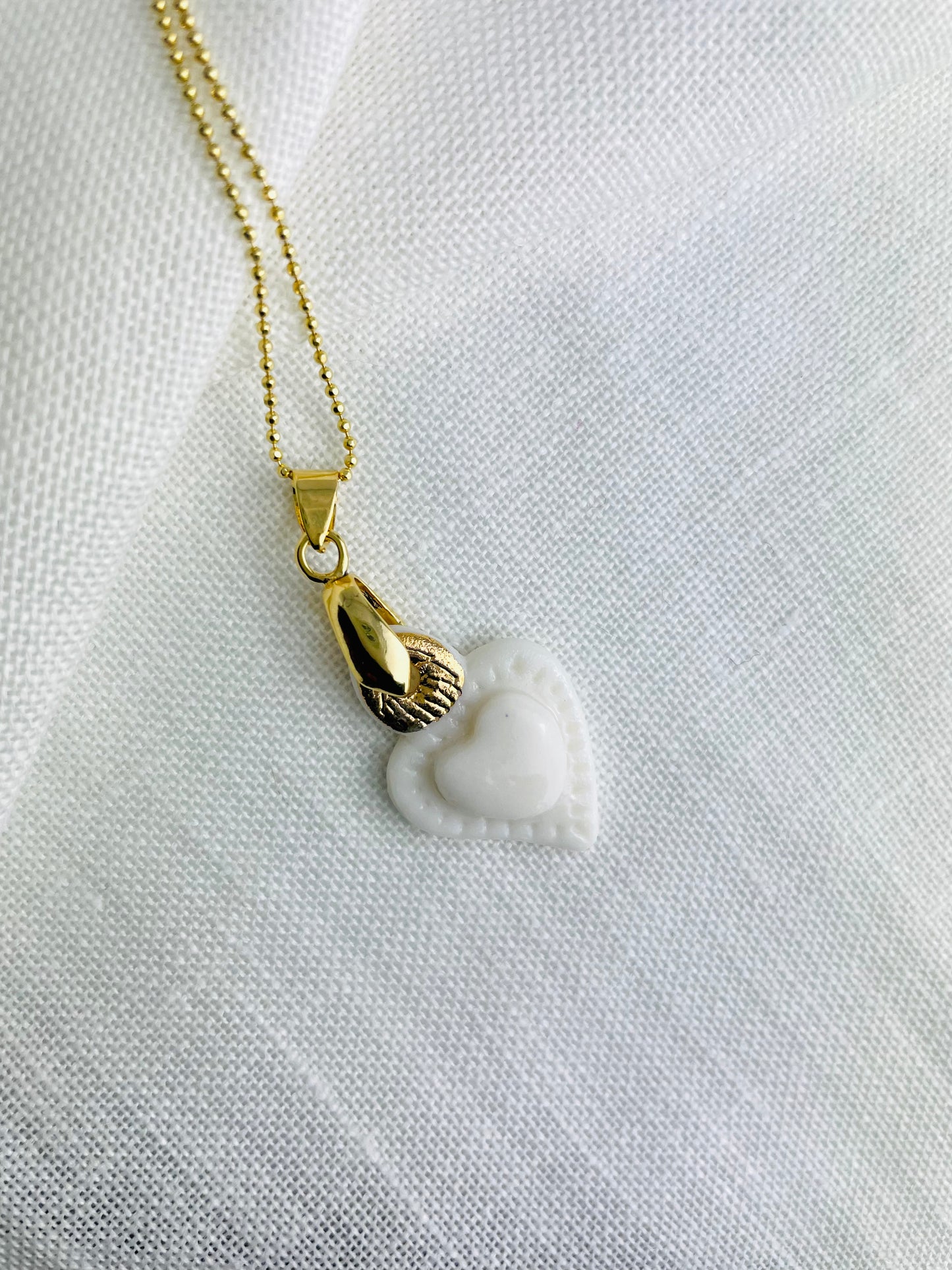 Collana Pallini Cuore Sacro in Porcellana