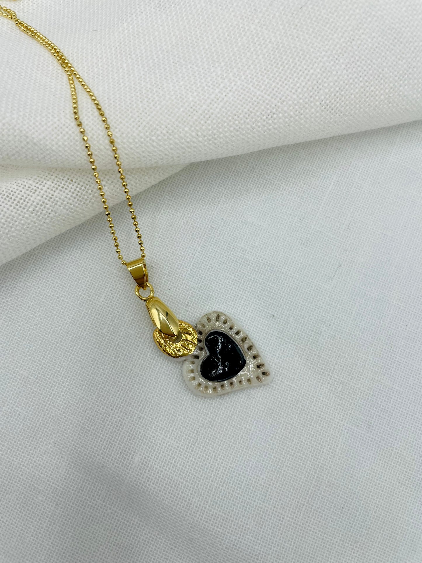 Collana Pallini Cuore Sacro in Porcellana