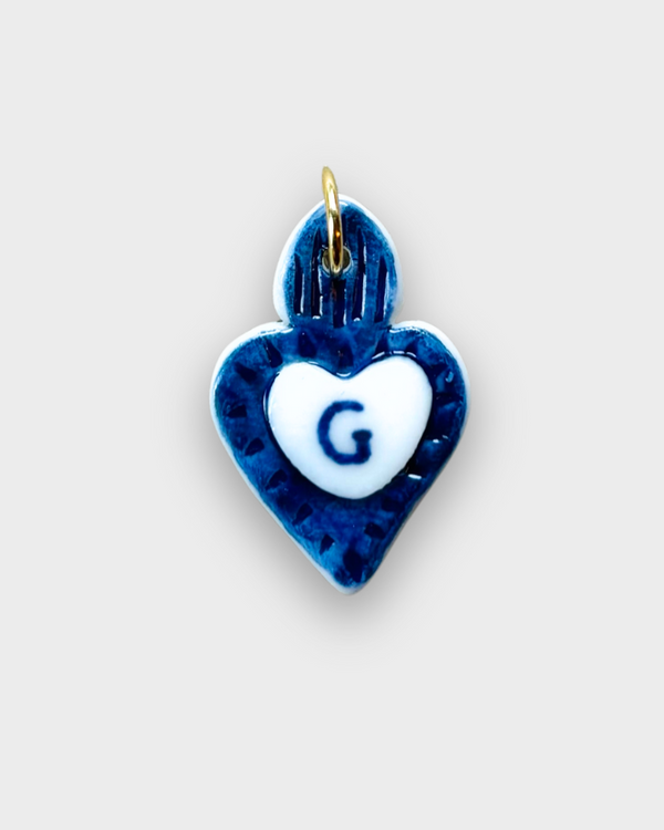 Charms - Pendentif Coeur Bleu en Porcelaine - Lettre G