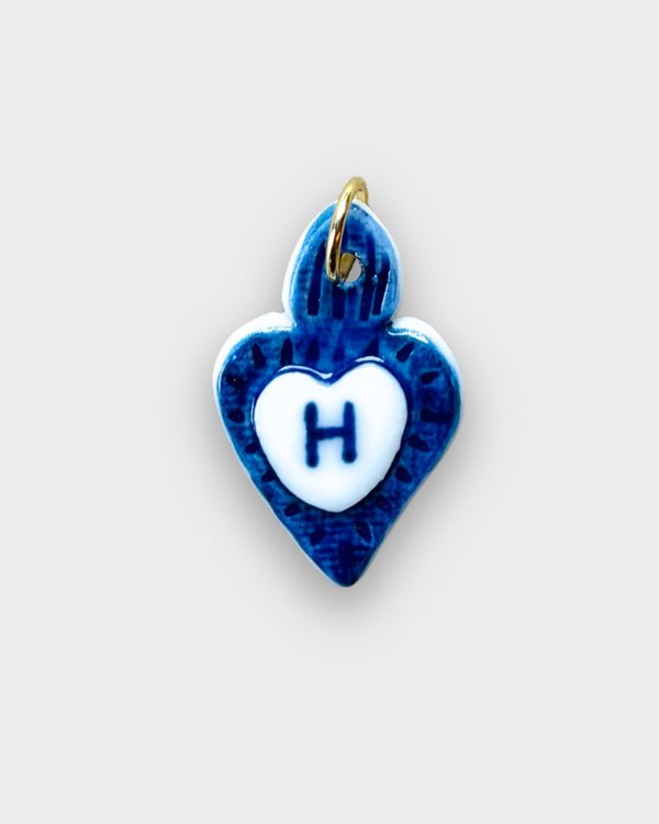 Breloques - Pendentif Coeur Bleu en Porcelaine - Lettre H