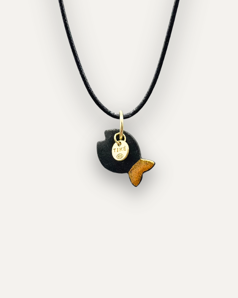 Charms - Porcellana Pesce Nero coda Oro