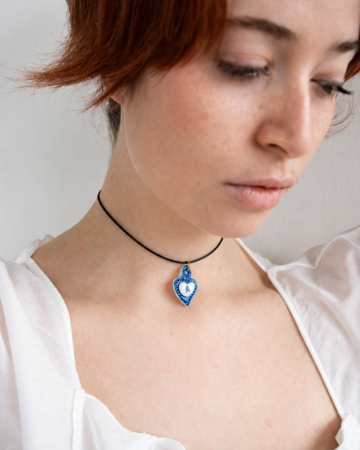 Charms – Blauer Herz-Porzellan-Anhänger – Buchstabe A